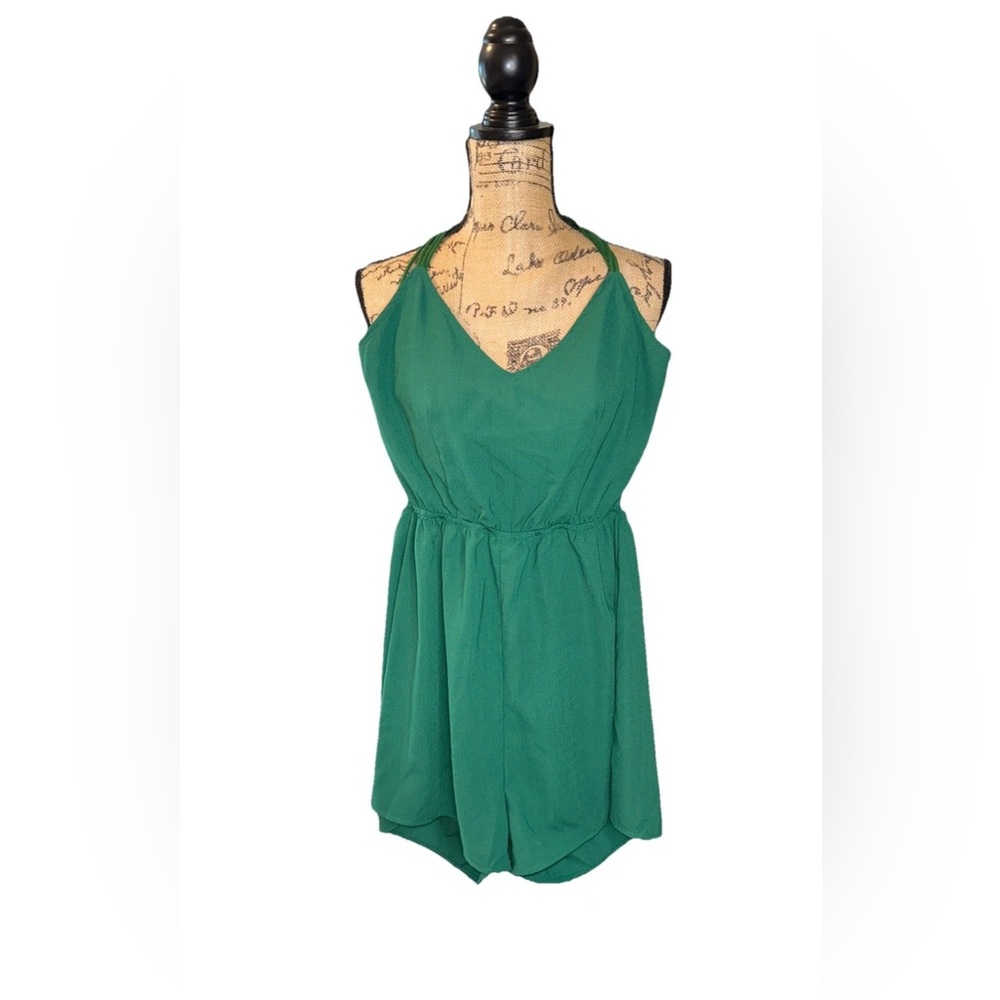 SHEIN Emerald Green V-Neck Romper backless